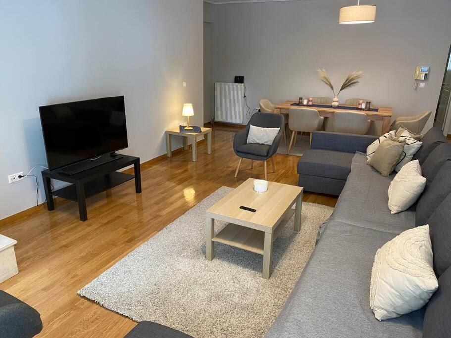 Classy 3Br With 2 Bathrooms Apartment In Marousi Ateny Zewnętrze zdjęcie