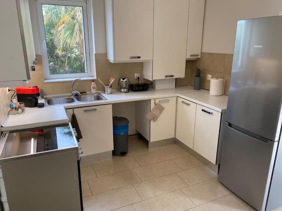 Classy 3Br With 2 Bathrooms Apartment In Marousi Ateny Zewnętrze zdjęcie