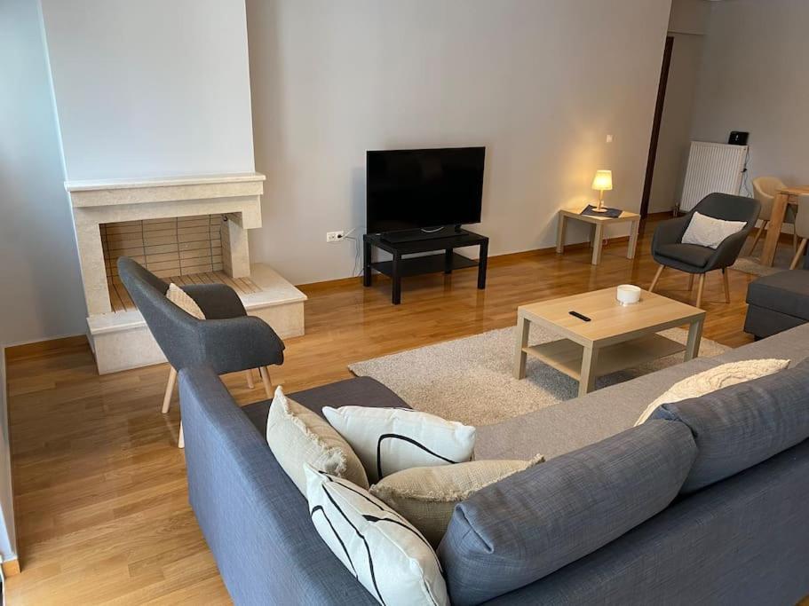 Classy 3Br With 2 Bathrooms Apartment In Marousi Ateny Zewnętrze zdjęcie