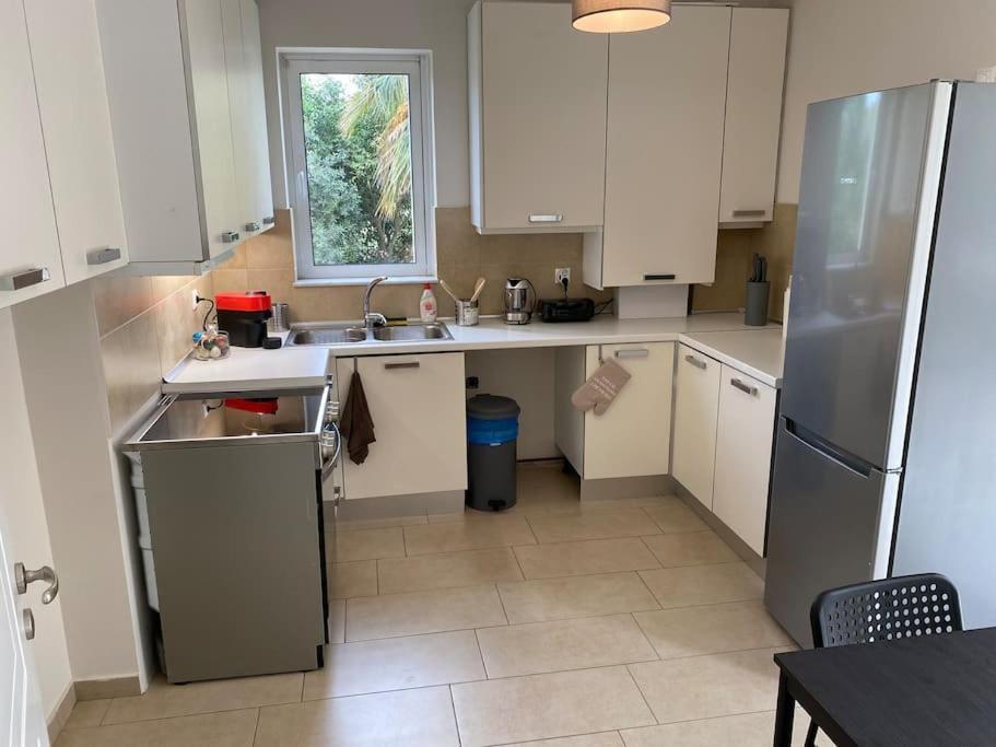 Classy 3Br With 2 Bathrooms Apartment In Marousi Ateny Zewnętrze zdjęcie
